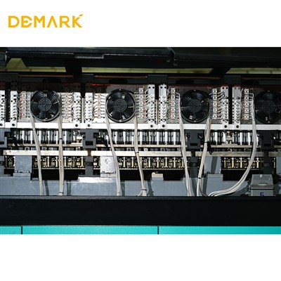 Automatisk PET-flaskblåsningsmaskin